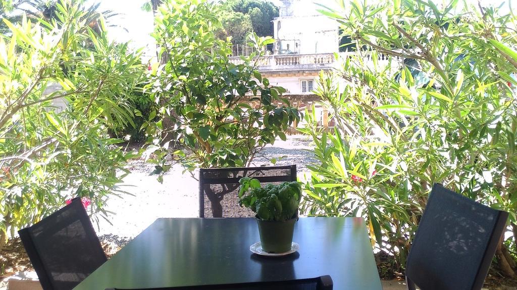 Villa Du Chateau นีซ ภายนอก รูปภาพ